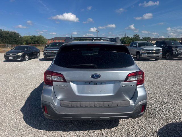 Used 2019 Subaru Outback 2.5i Premium AWD/4WD image 5