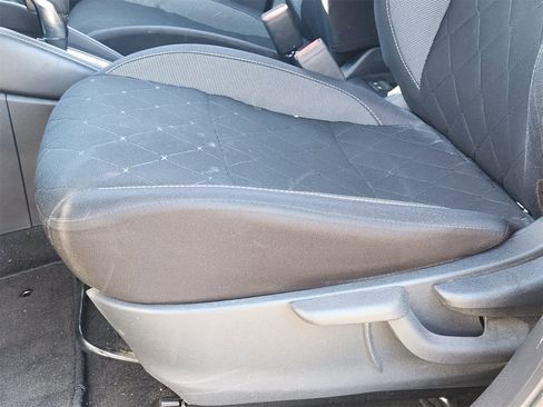 Used 2019 Nissan Kicks SV image 24