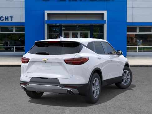 New 2026 Chevrolet Blazer LT FWD image 28
