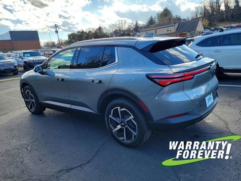 New 2026 Chevrolet Equinox EV LT image 5