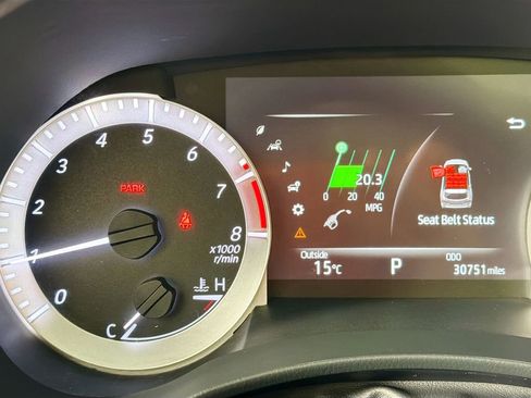 Used 2023 Toyota Highlander L image 13