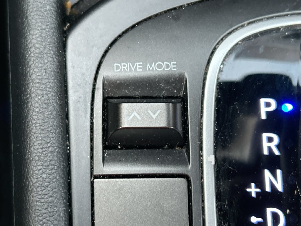 Used 2024 Hyundai Kona SE FWD image 31
