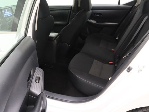 Used 2024 Nissan Sentra SV FWD image 27
