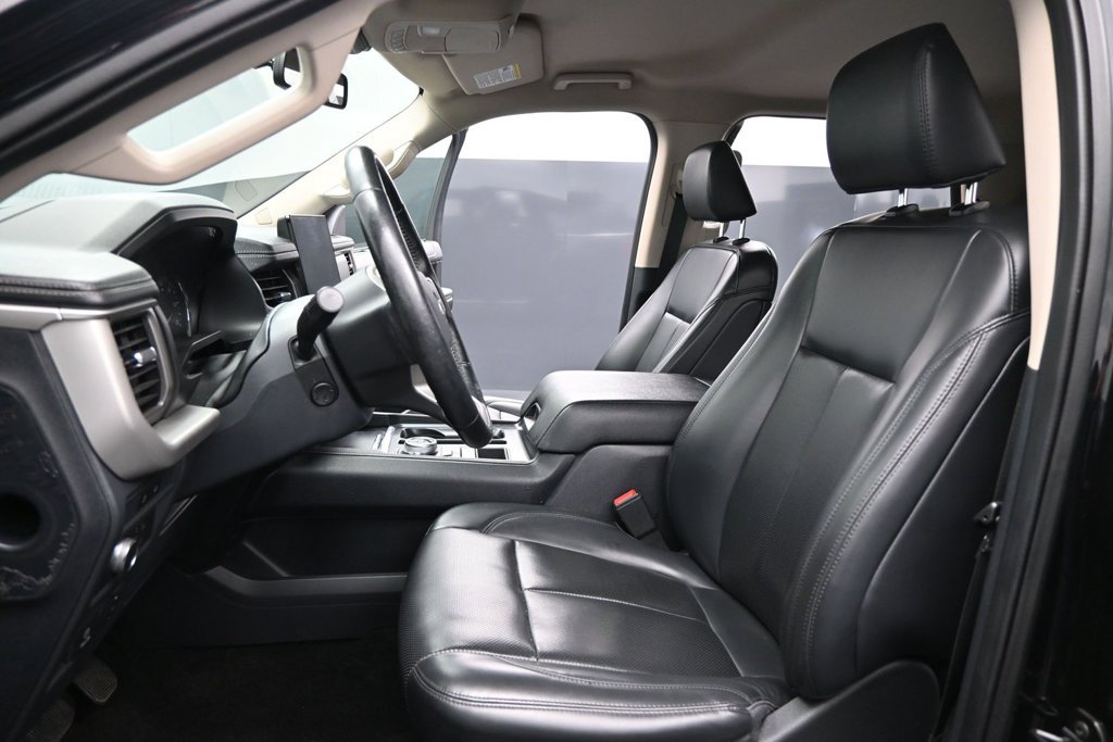 Used 2022 Ford Expedition XLT RWD image 9