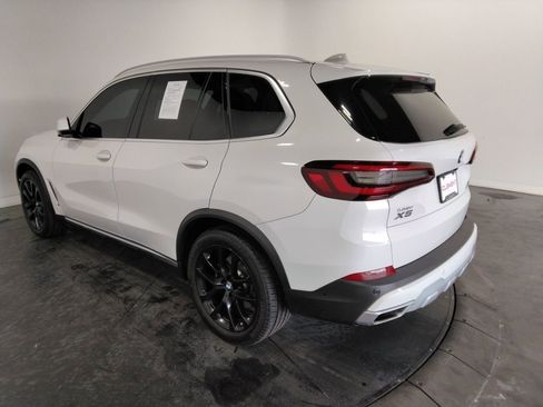 Used 2022 BMW X5 xDrive40i w/ Executive Package image 7