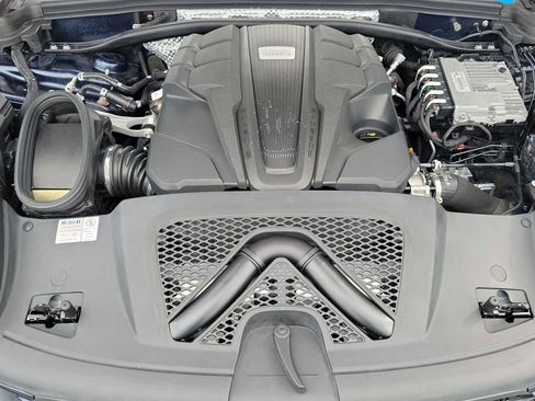 Used 2020 Porsche Macan S AWD/4WD image 19