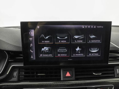 Used 2020 Audi S4 Premium Plus w/ Premium Plus Package image 31