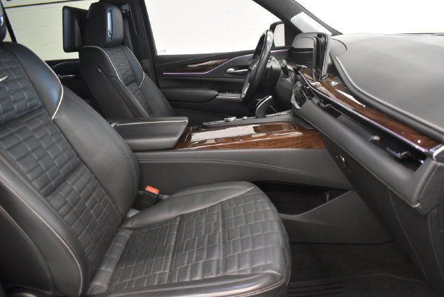 Used 2022 Cadillac Escalade Sport Platinum AWD/4WD image 19