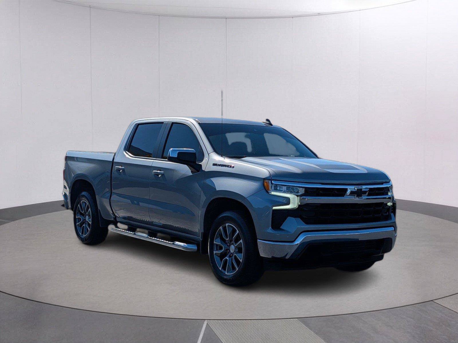 Used 2024 Chevrolet Silverado 1500 LT w/ Protection Package RWD image 8