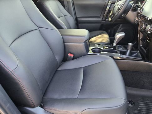 Used 2024 Toyota 4Runner TRD Off-Road Premium w/ Off Road Premium Plus Package image 9