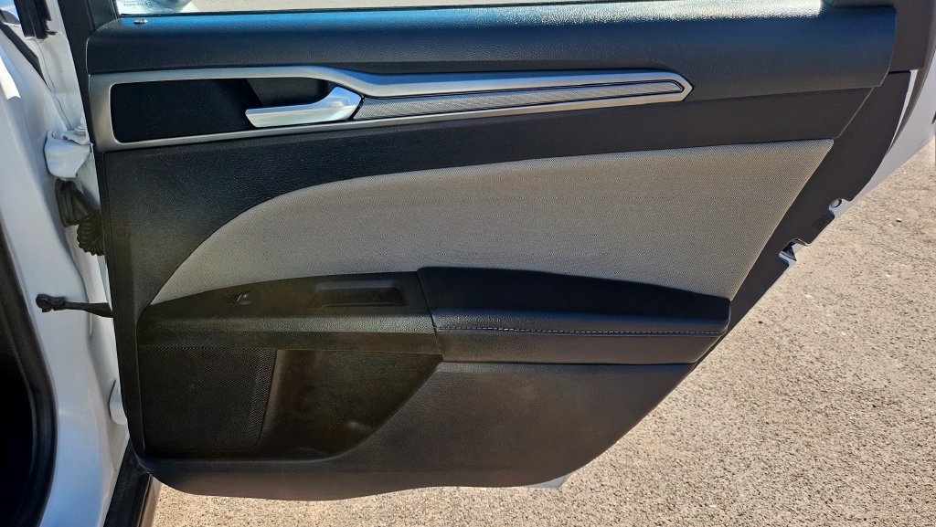 Used 2020 Ford Fusion S FWD image 20