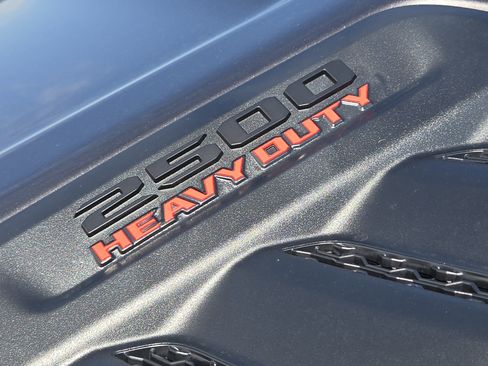 New 2026 RAM 2500 Laramie w/ Night Edition AWD/4WD image 8