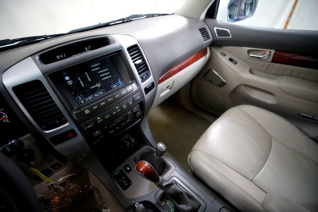 Used 2008 Lexus GX 470 AWD/4WD image 8