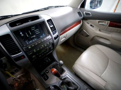 Used 2008 Lexus GX 470 AWD/4WD image 8