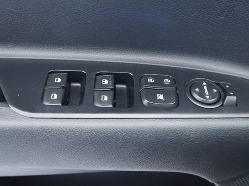 Used 2021 Kia Rio S image 28