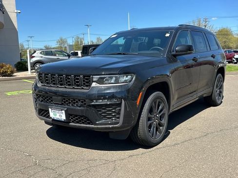 New 2026 Jeep Grand Cherokee L Limited AWD/4WD image 5