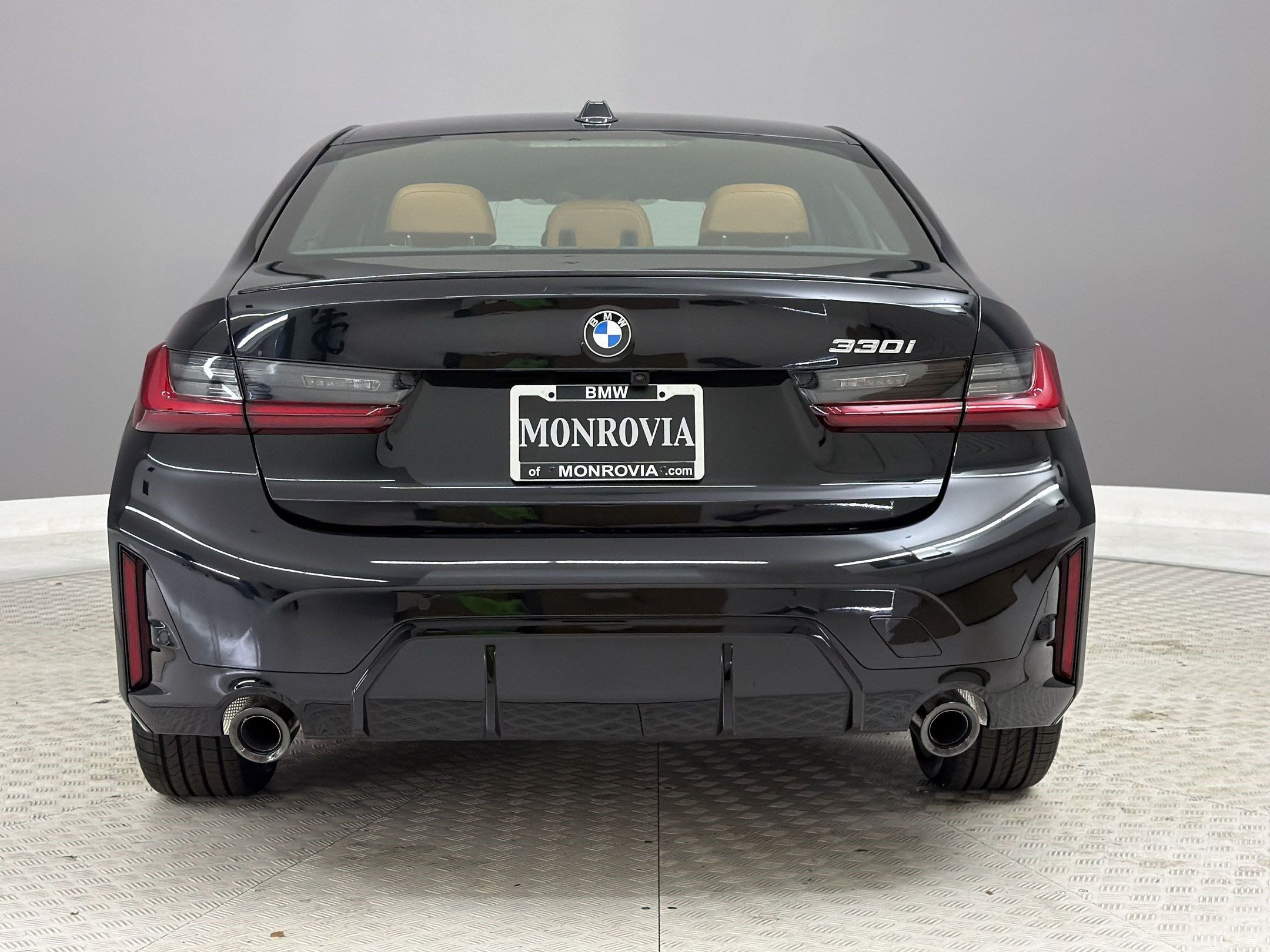New 2026 BMW 330i Sedan w/ M Sport Package RWD image 10