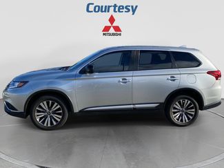 Used 2020 Mitsubishi Outlander ES AWD/4WD video 2