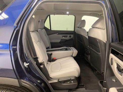 Certified 2025 Honda Pilot Touring image 28