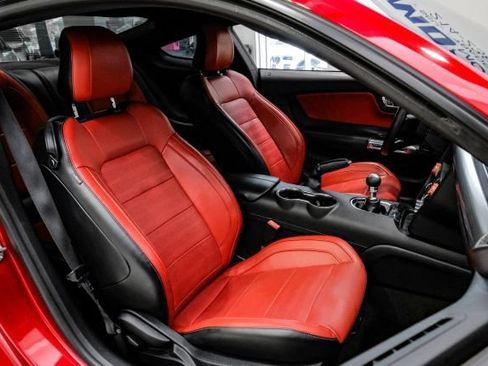 Used 2016 Ford Mustang GT Premium w/ GT Performance Package RWD image 30