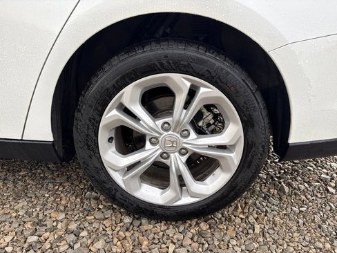 Used 2025 Honda Accord LX image 4
