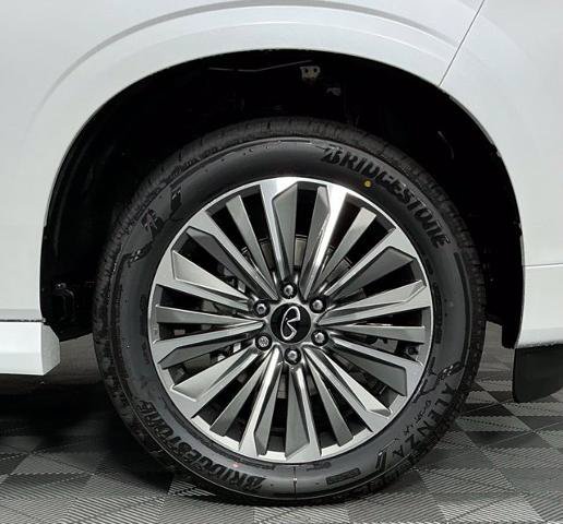 Certified 2026 INFINITI QX80 Luxe RWD image 7