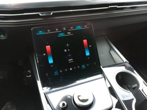 New 2026 Cadillac Escalade ESV Sport w/ Touring Package image 18