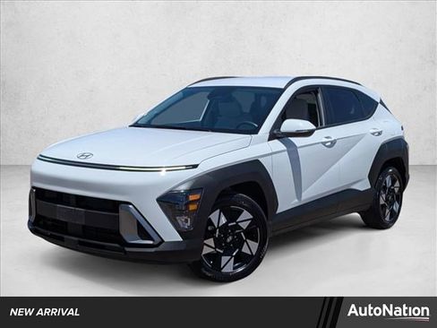 Used 2025 Hyundai Kona SEL FWD image 1