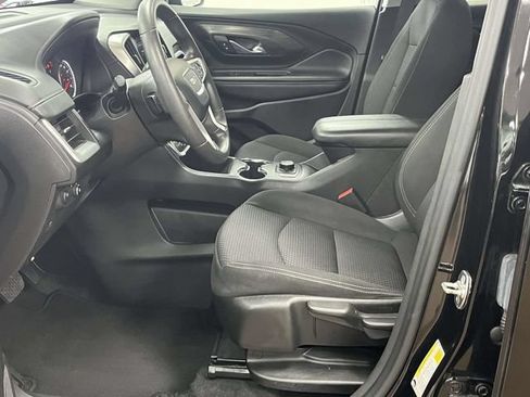 Used 2024 GMC Terrain SLE FWD image 14