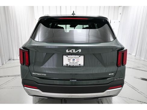 New 2026 Kia Sorento EX image 6