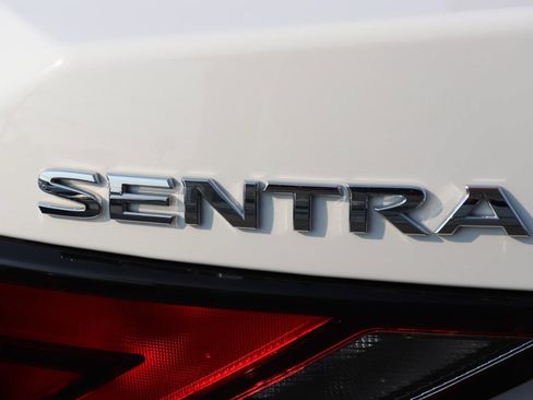 Used 2024 Nissan Sentra SV FWD image 50