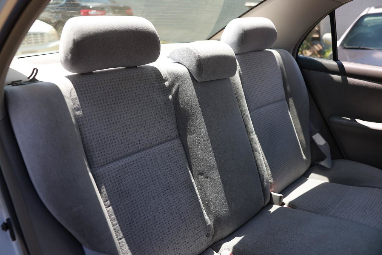 Used 2006 Toyota Corolla CE w/ Upgrade Pkg FWD image 14