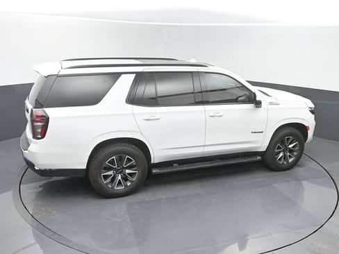 Used 2023 Chevrolet Tahoe Z71 w/ Luxury Package AWD/4WD image 39