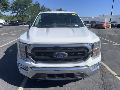 Used 2022 Ford F150 XLT w/ Equipment Group 301A Mid AWD/4WD image 16