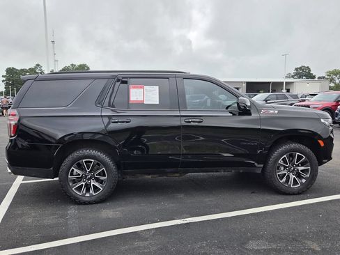 Used 2022 Chevrolet Tahoe Z71 w/ Z71 Off-Road Package AWD/4WD image 23