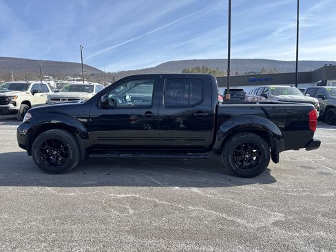 Used 2018 Nissan Frontier SV w/ Value Truck Package image 7