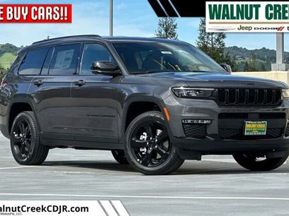New 2025 Jeep Grand Cherokee L Limited w/ Black Appearance Package