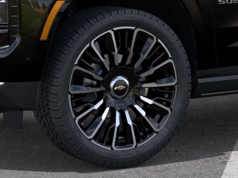 New 2026 Chevrolet Suburban High Country image 11
