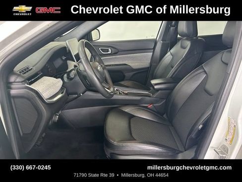 Used 2024 Jeep Compass Latitude AWD/4WD image 18