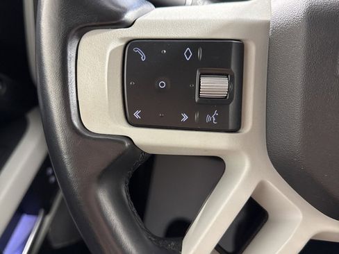 Used 2023 Land Rover Defender 130 S image 31