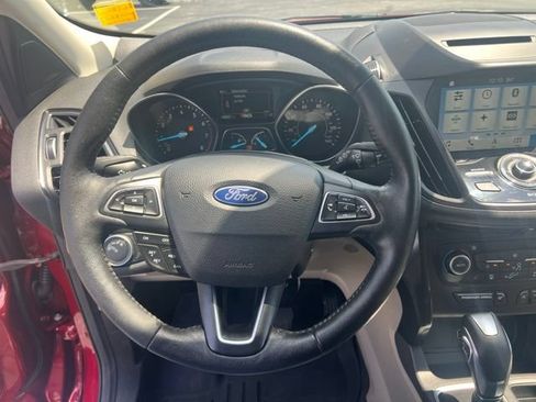 Used 2018 Ford Escape Titanium AWD/4WD image 10