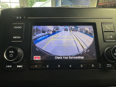 Used 2019 Honda Ridgeline RTL image 16
