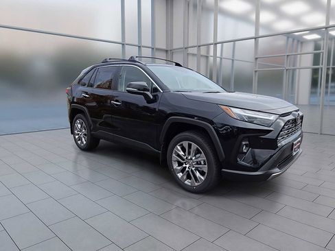 New 2025 Toyota RAV4 Limited image 2