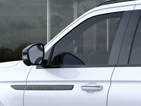 New 2025 Lincoln Navigator L Reserve w/ Jet Appearance Package image 20