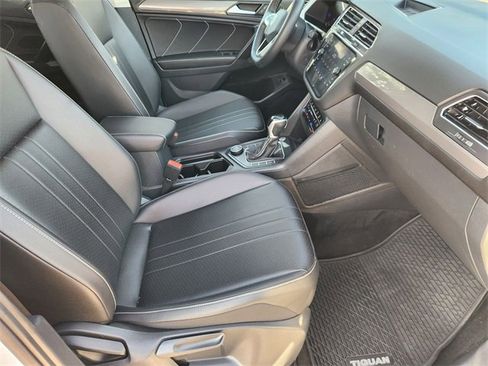 Used 2024 Volkswagen Tiguan Wolfsburg Edition image 14