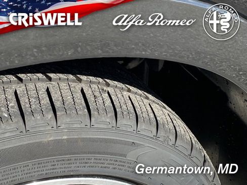 New 2024 Alfa Romeo Tonale Veloce image 14