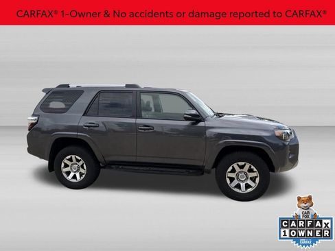 Used 2016 Toyota 4Runner Trail Premium AWD/4WD image 3