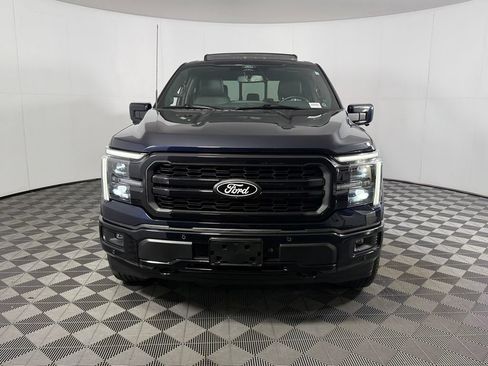 Used 2025 Ford F150 Lariat AWD/4WD image 5
