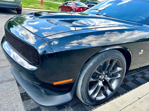 Used 2020 Dodge Challenger R/T Scat Pack w/ Plus Package image 12