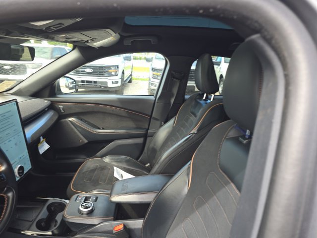 Used 2023 Ford Mustang Mach-E GT AWD/4WD image 9